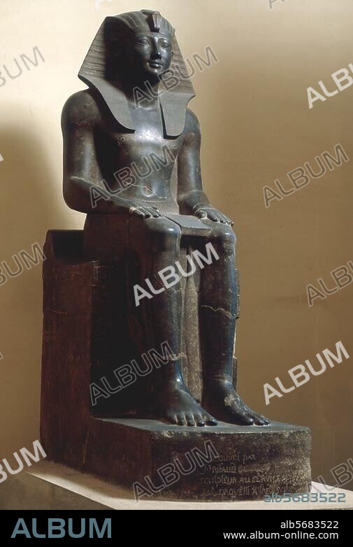 Thutmosis I.; ägyptischer König der 18. Dynastie; 1505 - 1493 v. Chr (oder Thutmosis III.?, 1490 - etwa 1436 v. Chr). Sitzstatue. Schwarzer Granit, Höhe 168 cm. Gefunden 1818 in Theben. Coll. Drovetti, Turin, Museo Egizio.