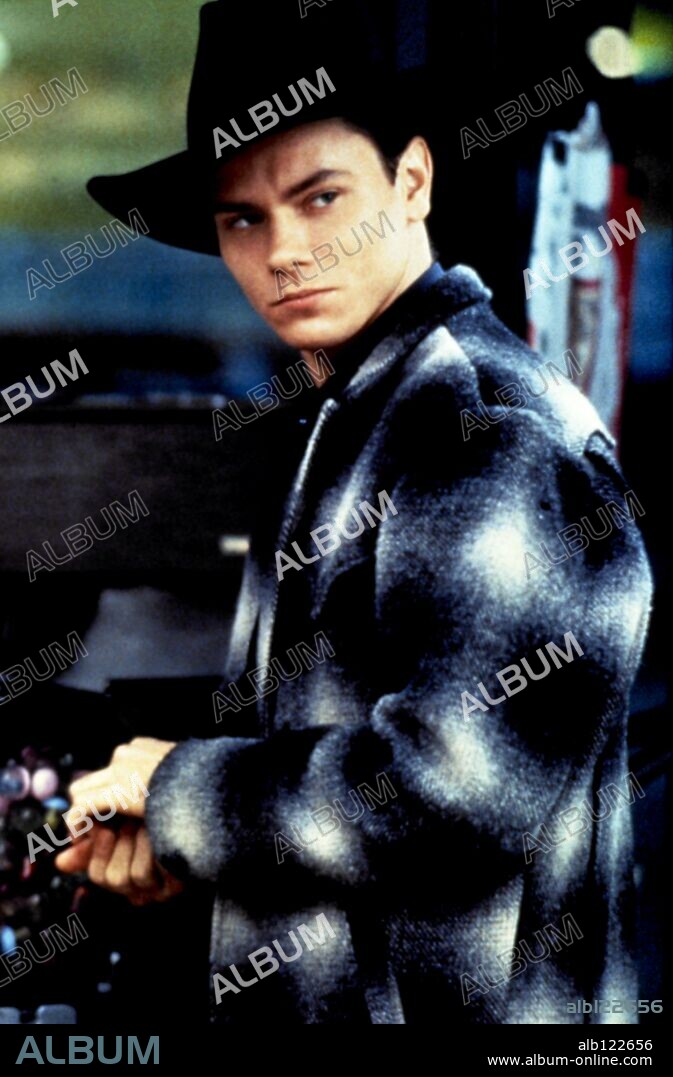 RIVER PHOENIX in THE THING CALLED LOVE, 1993, directed by PETER BOGDANOVICH. Copyright PARAMOUNT PICTURES.