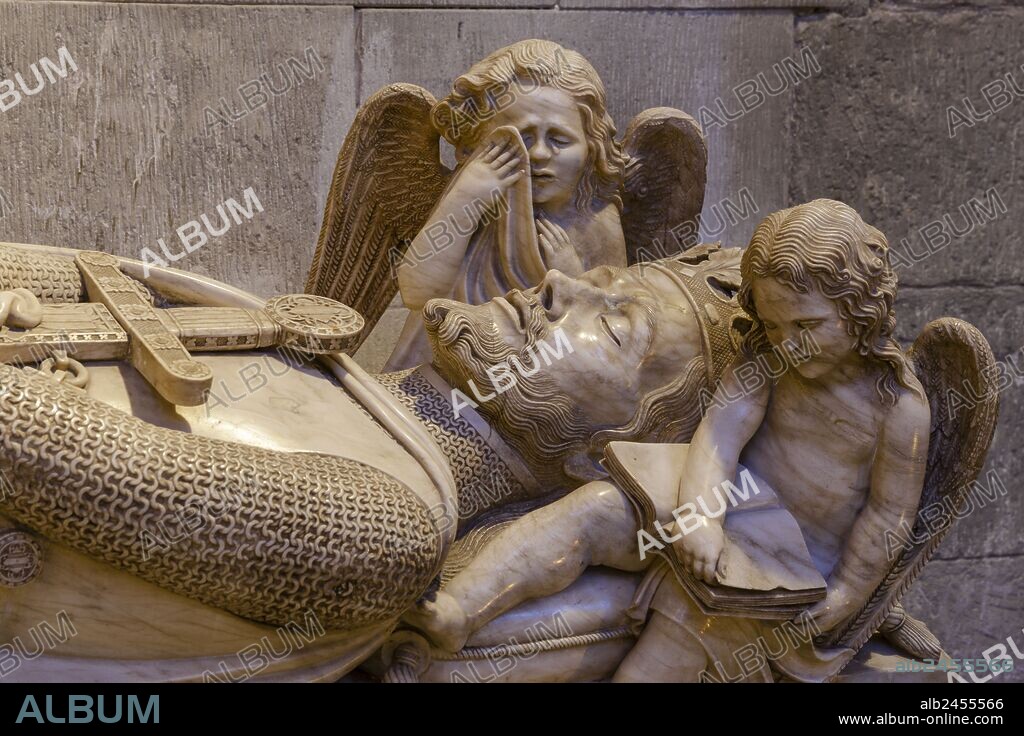 sarcofago de Jaume III, mausoleo de los reyes de Mallorca,construido en el año 1329 por el rey Jaime II, capilla de la Trinitat,Catedral de Mallorca , siglo XIII, Monumento Histórico-artístico, Palma, mallorca, islas baleares, españa, europa.