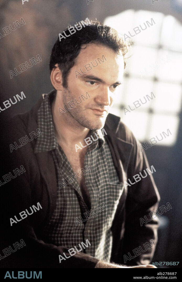 QUENTIN TARANTINO in DESPERADO, 1995, directed by ROBERT RODRIGUEZ. Copyright COLUMBIA TRI STAR / TORRES, RICO.