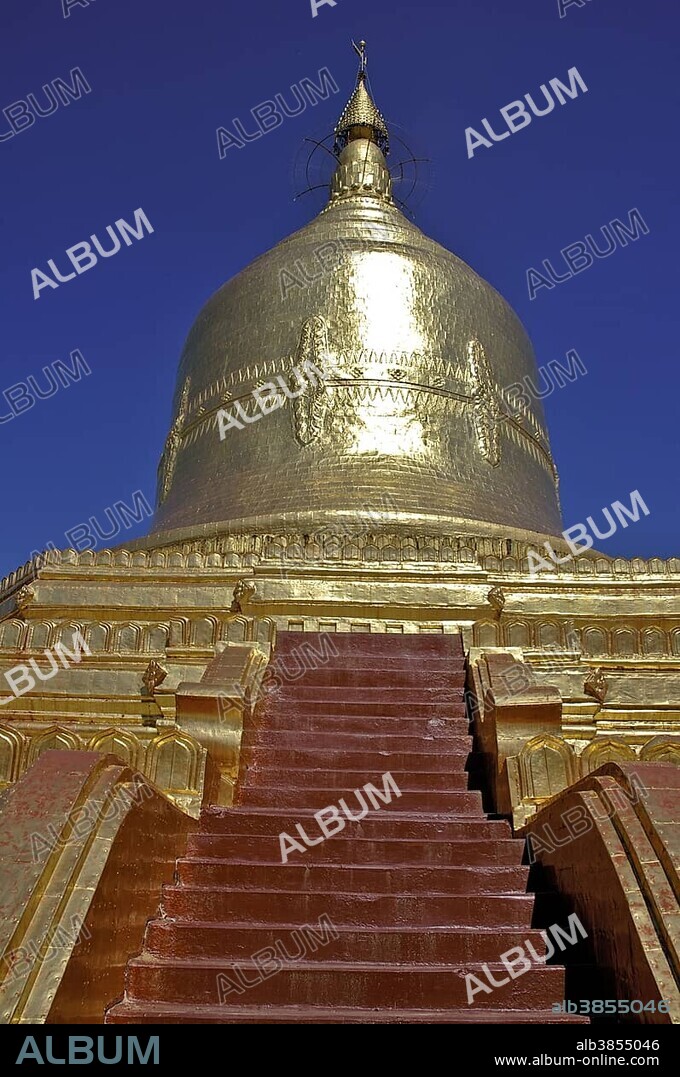 The Lawkananda Pagoda, Pagan, Bagan, Myanmar, Burma, Asia.