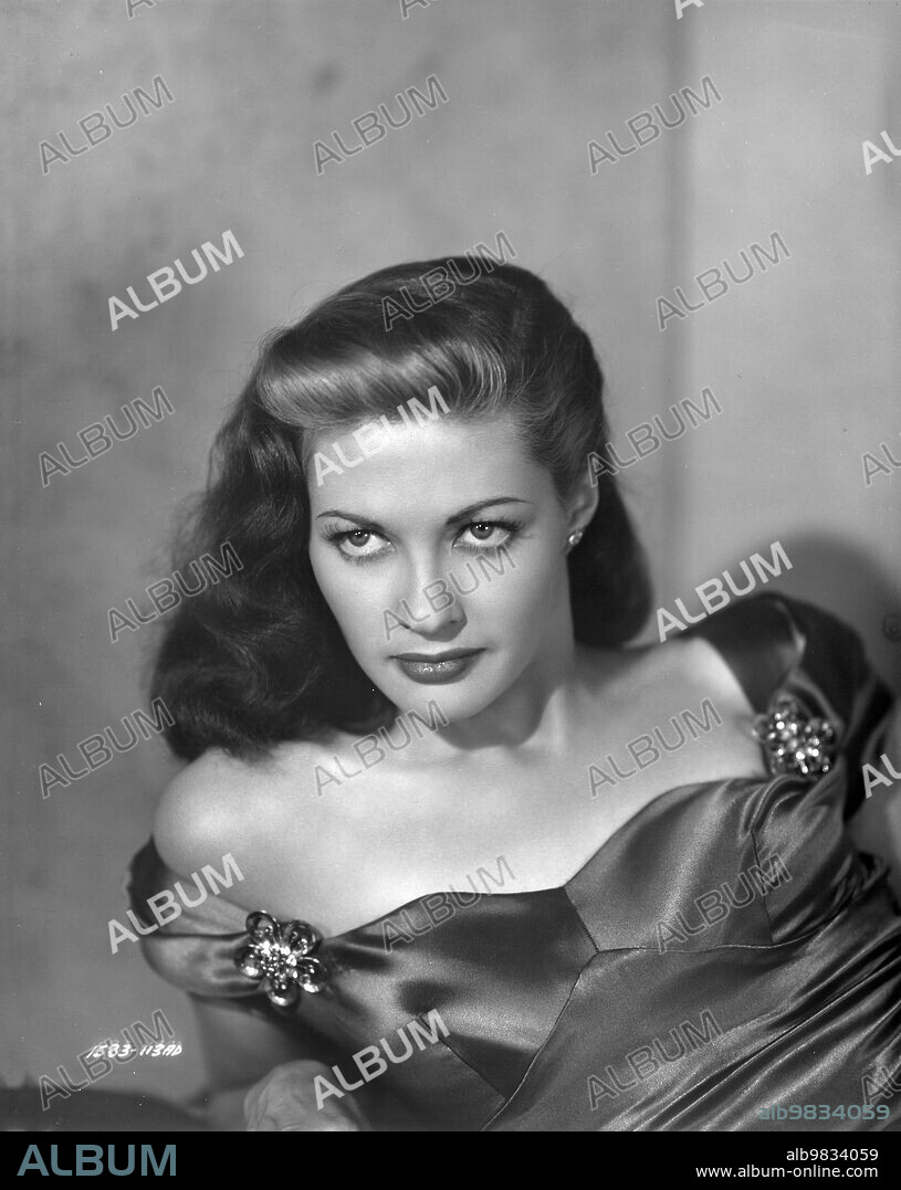 YVONNE DE CARLO in CRISS-CROSS, 1949, directed by ROBERT SIODMAK. Copyright UNIVERSAL INTERNATIONAL.