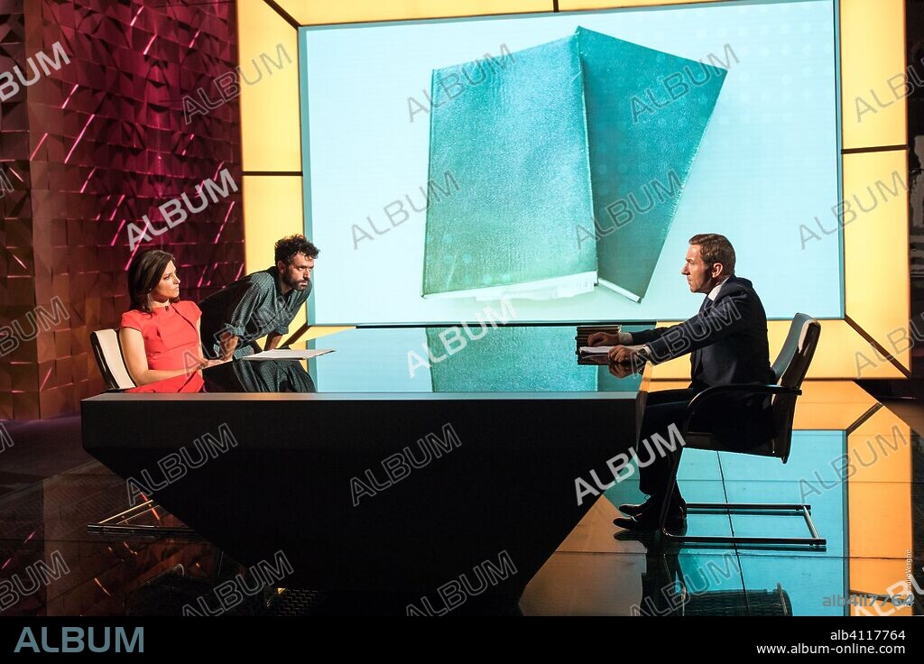 ANTONIO DE LA TORRE, BARBARA LENNIE y RODRIGO SOROGOYEN en EL REINO, 2018, dirigida por RODRIGO SOROGOYEN. Copyright Tornasol Films / Trianera PC AIE / Atresmedia Cine / Le Pact / C.