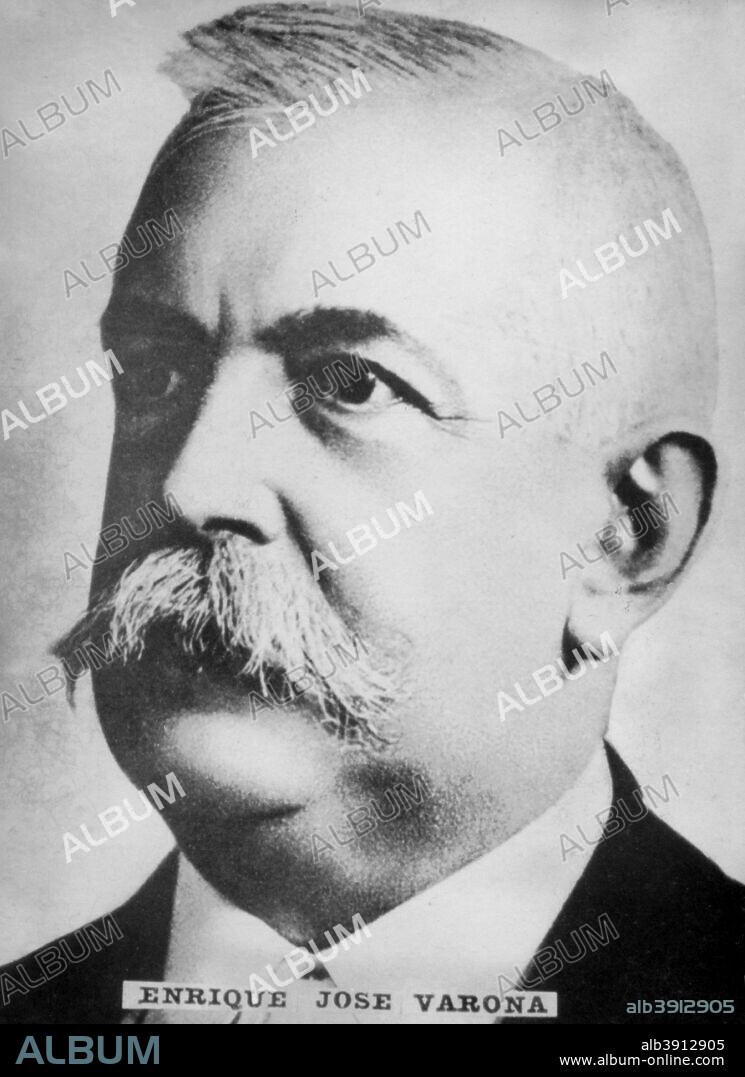 Enrique Jose Varona, educated in Puerto Principe, began his literary career in 1864 . In 1874, he moved to Havana, dividing his time between teaching and journalism. In 1885 he was elected representative for Puerto Principe in the Spanish Cortes. Published a number of works such as Odes Anacreonticas (1868), poems (1878), Cuban landscapes (1879), philosophical lectures (1880). Cigar card from the History of Cuba, Geografico Universal, Propaganda de los Cigarros Susini y La Corona, Tabacalera Cubana.