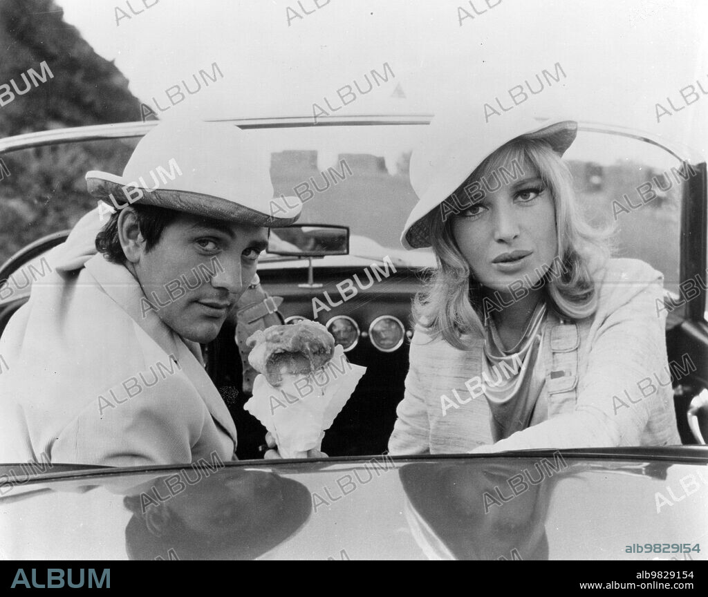 MONICA VITTI and TERENCE STAMP in MODESTY BLAISE, 1966, directed by JOSEPH LOSEY. Copyright 20TH CENTURY FOX.