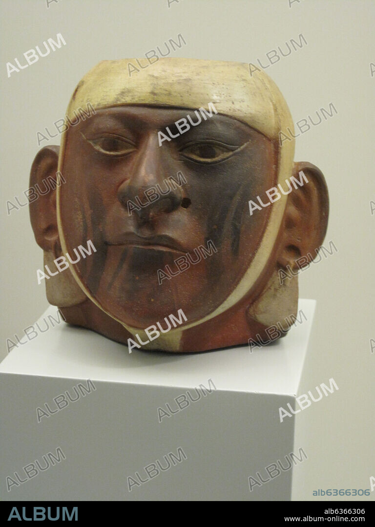 VASIJA CEFALOMORFA - VASO RETRATO - CERAMICA PINTADA - CULTURA MOCHICA - PERIODO INTERMEDIO TEMPRANO - 100 AC-700 DC - PERU - Nº INV 110.