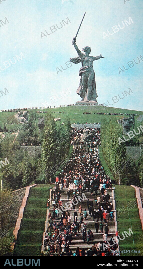Monument in honor of the great battle on the Volga at Mamaev Kurgan in Volgograd. The Motherland Calls monument to "hero's of the Battle of Stalingrad" on Mamaev Kurgan in Volgograd, Russia. It was designed by sculptor Yevgeny Vuchetich and structural engineer Nikolai Nikitin, and declared the tallest statue in the world in 1967. At 85 m (279 ft), it is the tallest statue in Europe and the tallest statue (excluding pedestals) of a woman in the world.