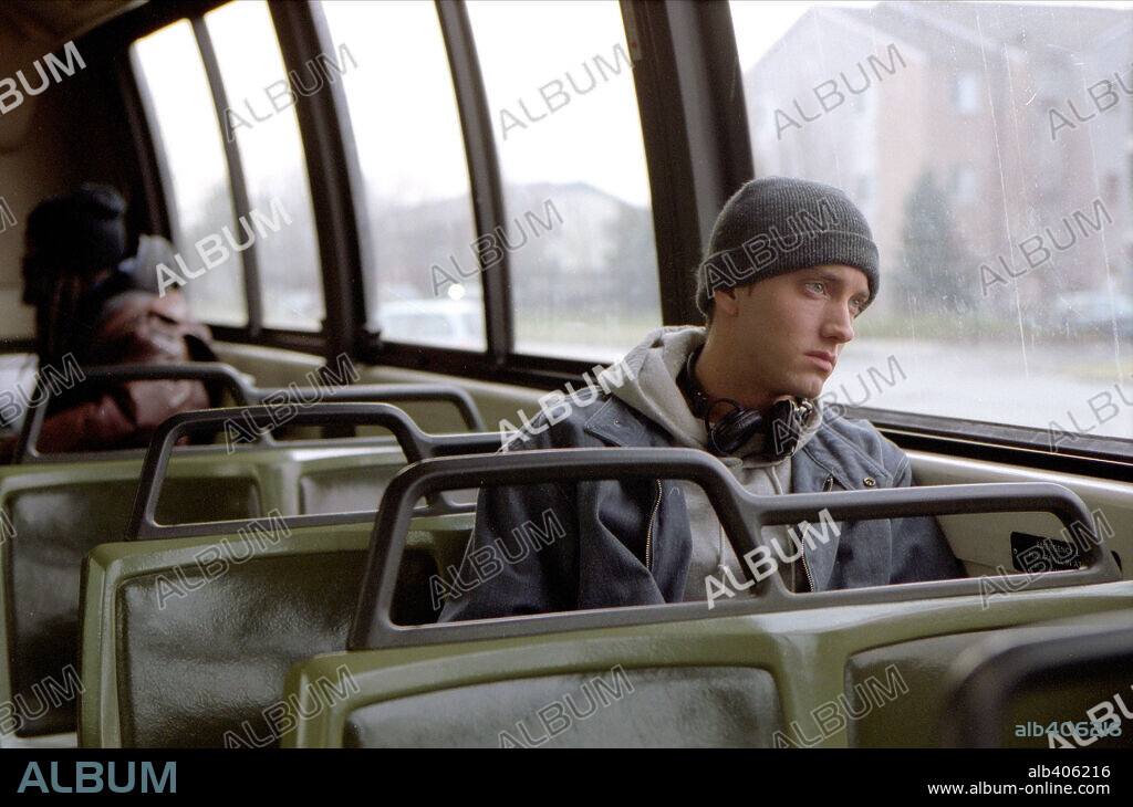 EMINEM en 8 MILLAS, 2002 (8 MILE), dirigida por CURTIS HANSON. Copyright UNIVERSAL STUDIOS / REED, ELI.