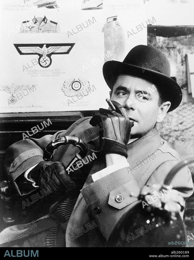 GLENN FORD en LOS CUATRO JINETES DEL APOCALIPSIS, 1962 (FOUR HORSEMEN OF THE APOCALYPSE), dirigida por VINCENTE MINNELLI. Copyright M.G.M.