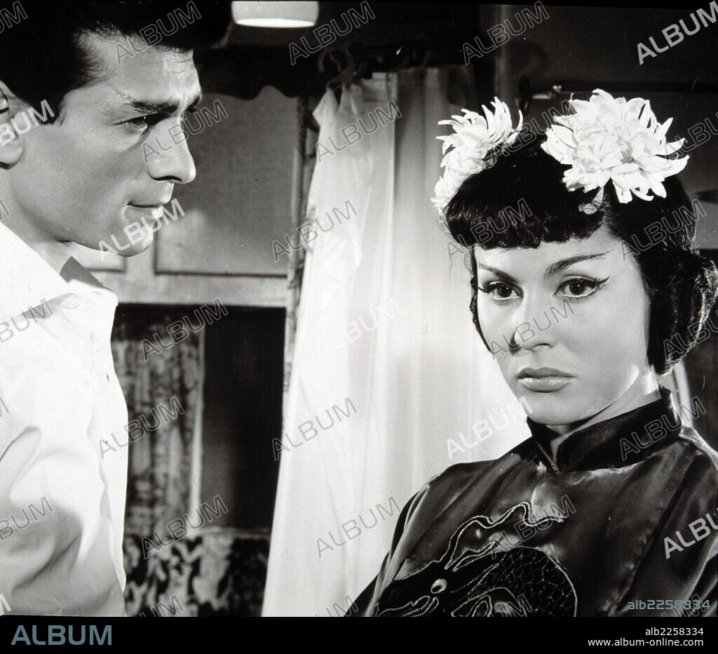 PELICULA : VIVA LO IMPOSIBLE , 1959. DRECTOR , RAFAEL GIL. ACTORES , PAQUITA RICO.
