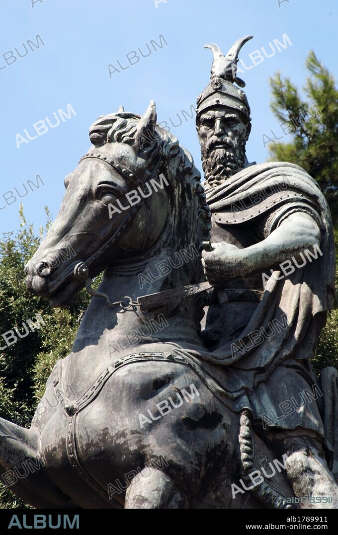 George Kastrioti Skanderbeg (1405Ð1468). Albania's most important national hero and a key figure of the Albanian National Awakening. Statue. Kruje. Albania.