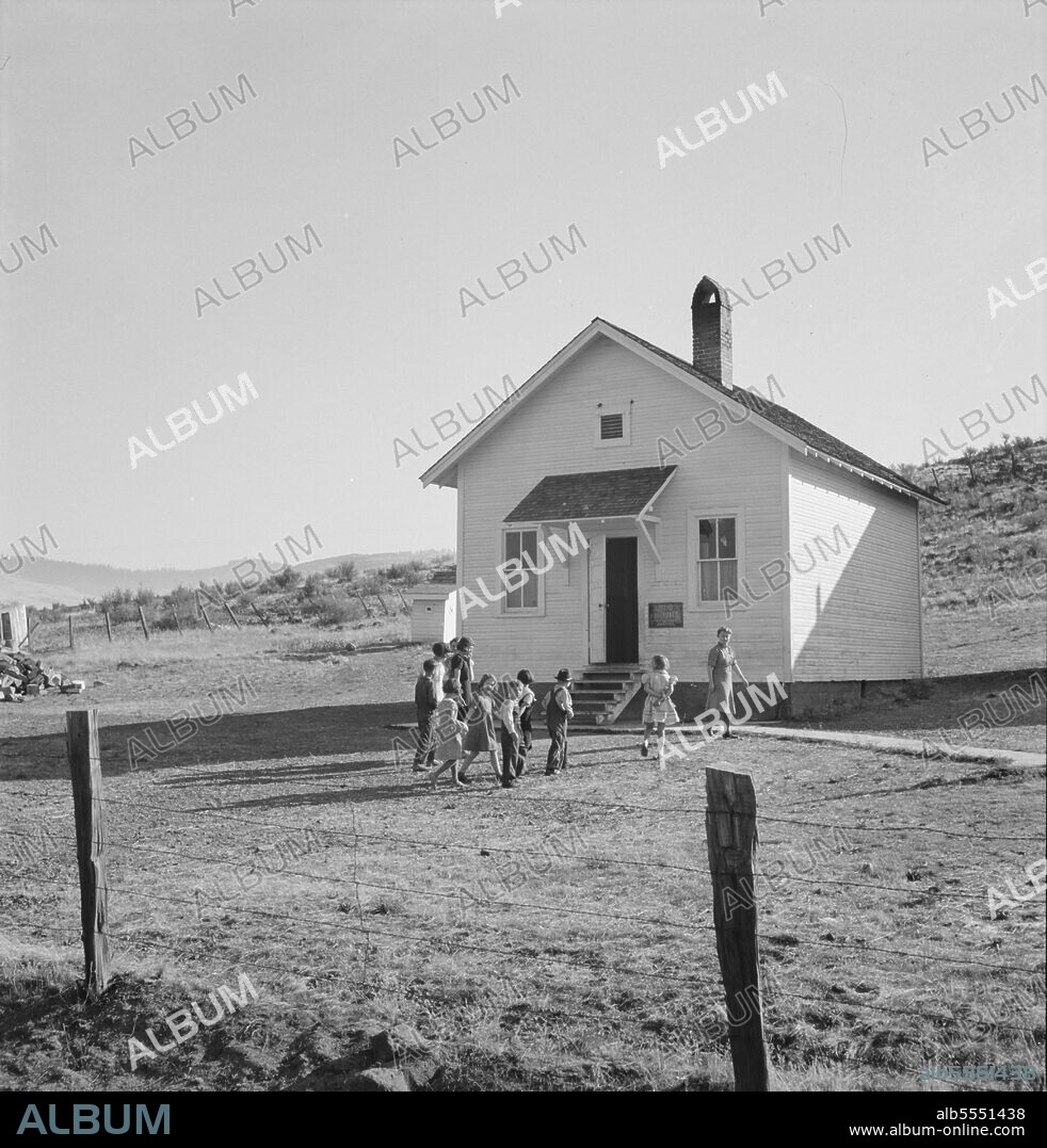 DOROTHEA LANGE. School attended by children of members of Ola self-help sawmill co-op. Gem County, Idaho.