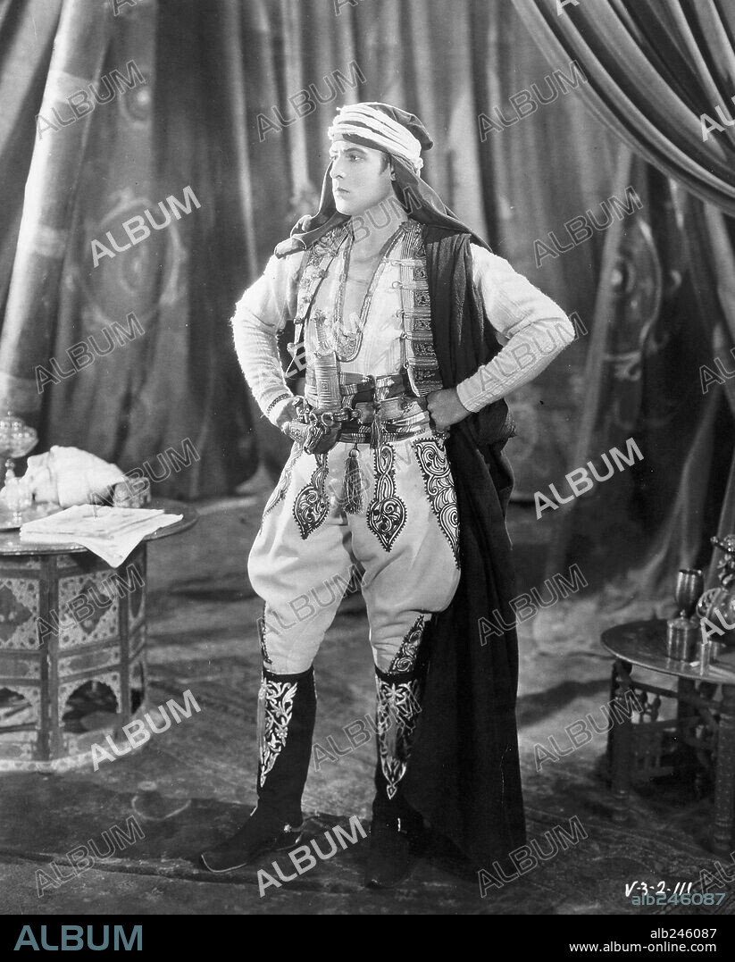 RODOLFO VALENTINO. RUDOLPH VALENTINO in THE SON OF THE SHEIK, 1926, directed by GEORGE FITZMAURICE. Copyright UNITED ARTISTS.