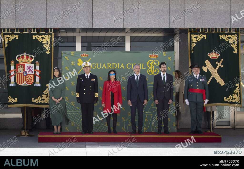 Madrid, 04/04/2023. Toma de posesión de la nueva directora de la Guardia Civil, Mercedes González. En la imagen, Pablo Salas Moreno, DAO de la Guardia Civil, Rafael Pérez Ruiz, Secretario de Estado de Seguridad, Fernando Grande-Marlaska, ministro del Interior, Margarita Robles, ministra de Defensa y Teodoro Esteban López Calderón, JEMAD. Foto: Ignacio Gil. ARCHDC.