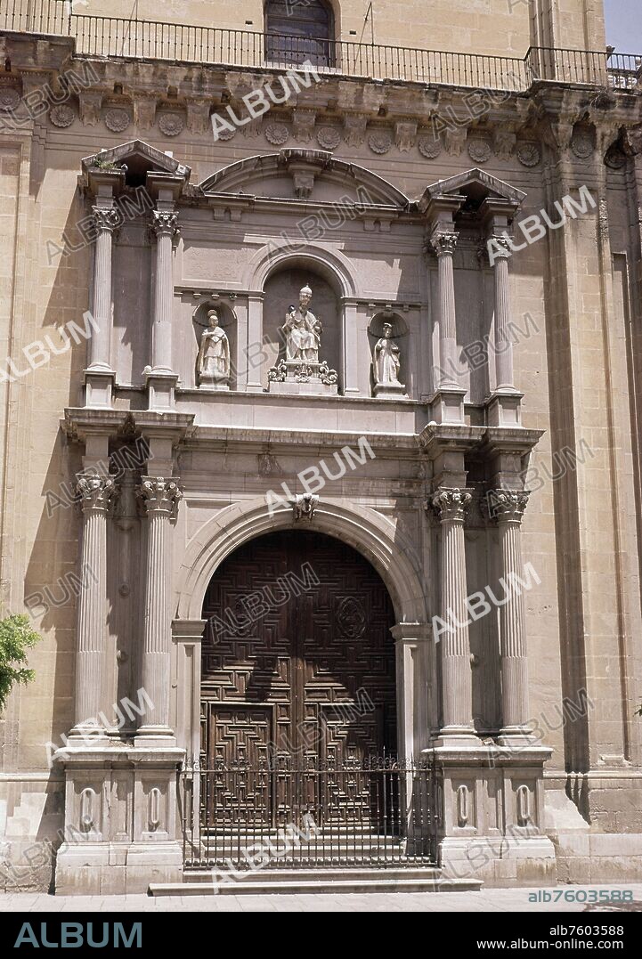 JOSE DE BADA NAVAJAS (1691/1756). FACHADA DE LA IGLESIA DEL SAGRARIO - SIGLO XVIII - FOTO AÑOS 70.