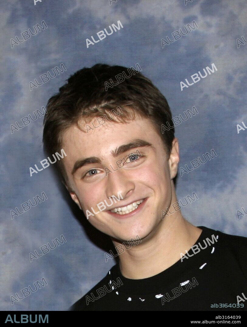 DANIEL RADCLIFFE. October 25, 2005 - U.S. - Daniel Radcliffe promoting ''Harry Potter and the Goblet of Fire'' in Hollywood, CA. Ocotober 25, 2005. 25/10/2005