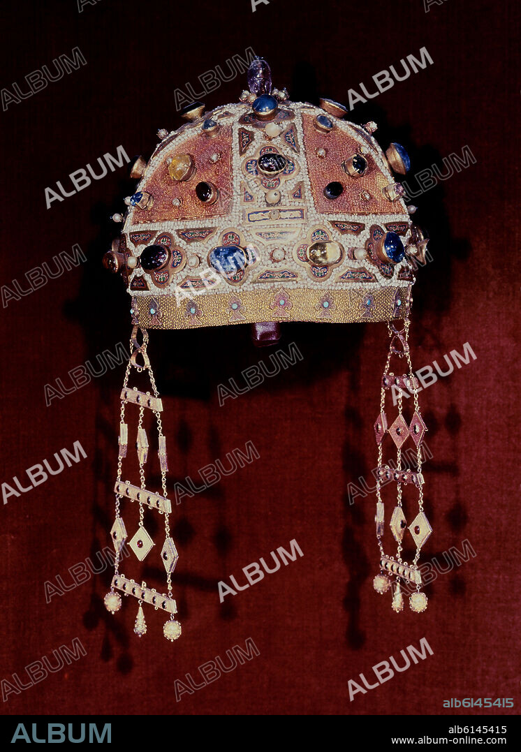 TIARA DE ORO DE CONSTANZA DE ARAGON (1344-1363) HIJA DE PEDRO IV Y REINA DE SICILIA - SIGLO XIV.