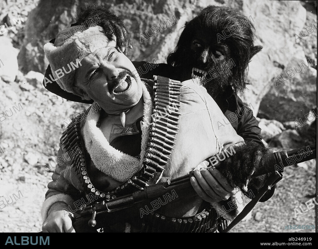 NASCHY, PAUL [MOLINA, JACINTO] in NIGHT OF THE HOWLING BEAST, 1975 (LA MALDICION DE LA BESTIA), directed by MIGUEL IGLESIAS. Copyright PROFILMES.