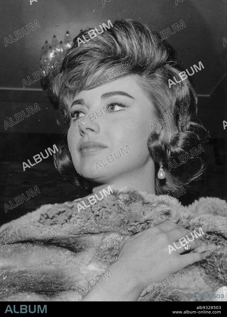 Sylva Koscina, 60s.