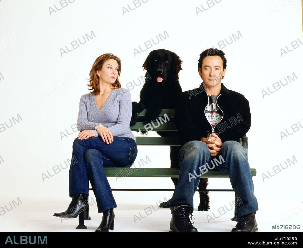 DIANE LANE y JOHN CUSACK en Y QUE LE GUSTEN LOS PERROS, 2005 (MUST LOVE DOGS), dirigida por GARY DAVID GOLDBERG. Copyright WARNER BROS.