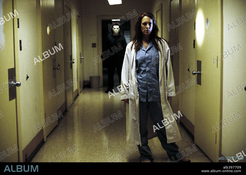 JAMIE LEE CURTIS in HALLOWEEN: RÉSURRECTION, 2002, directed by RICK ROSENTHAL. Copyright DIMENSION FILMS.