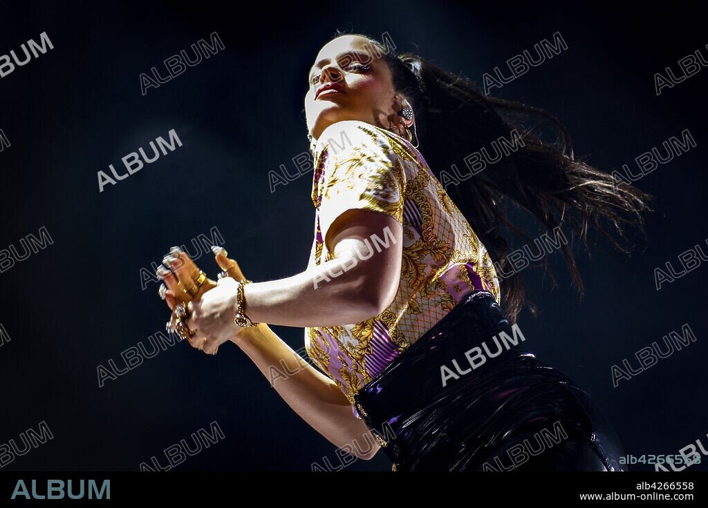 May 2, 2019 - Toronto, Ontario, Canada - Spanish singer RosalÃ­a Vila Tobella, better known by her stage name RosalÃ­a, performed a sold out show in Toronto. In picture: ROSALIA. 02/05/2019