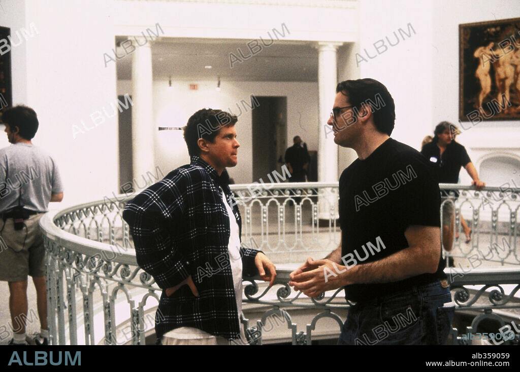 MARK WATERS and ROBERT SIMONDS in HEAD OVER HEELS, 2001, directed by MARK WATERS. Copyright MCA/UNIVERSAL PICTURES / LEDERER, JOSEPH.
