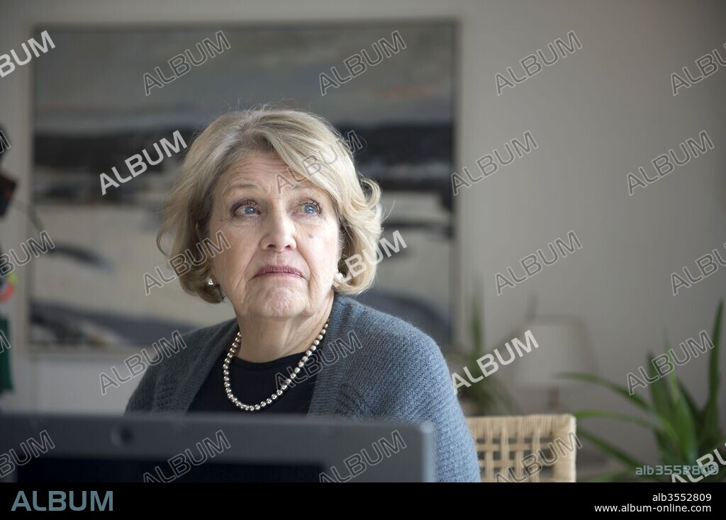 ANNE REID in THE SNOWMAN, 2017, directed by TOMAS ALFREDSON. Copyright UNIVERSAL PICTURES.