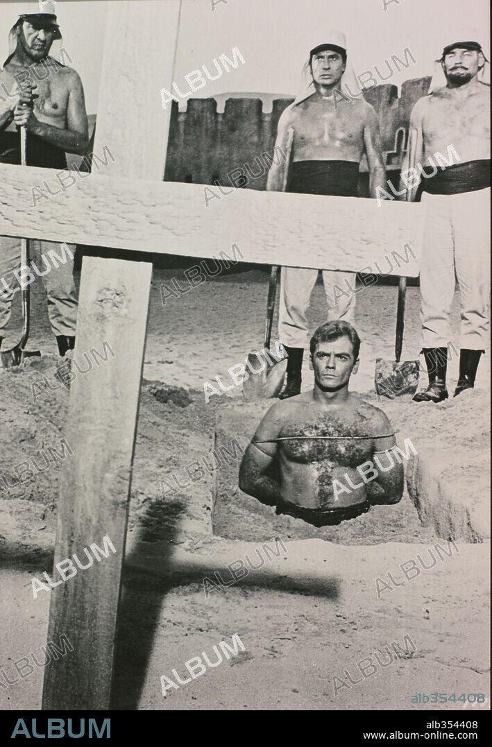 TELLY SAVALAS in BEAU GESTE, 1966, unter der Regie von DOUGLAS HEYES. Copyright UNIVERSAL PICTURES.