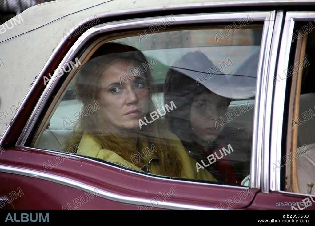 GRISELDA SICILIANI en EL ULTIMO ELVIS, 2012, dirigida por ARMANDO BO. Copyright ANONYMOUS CONTENT/INCAA/K&S FILMS/REBOLUCION/TEFELE.