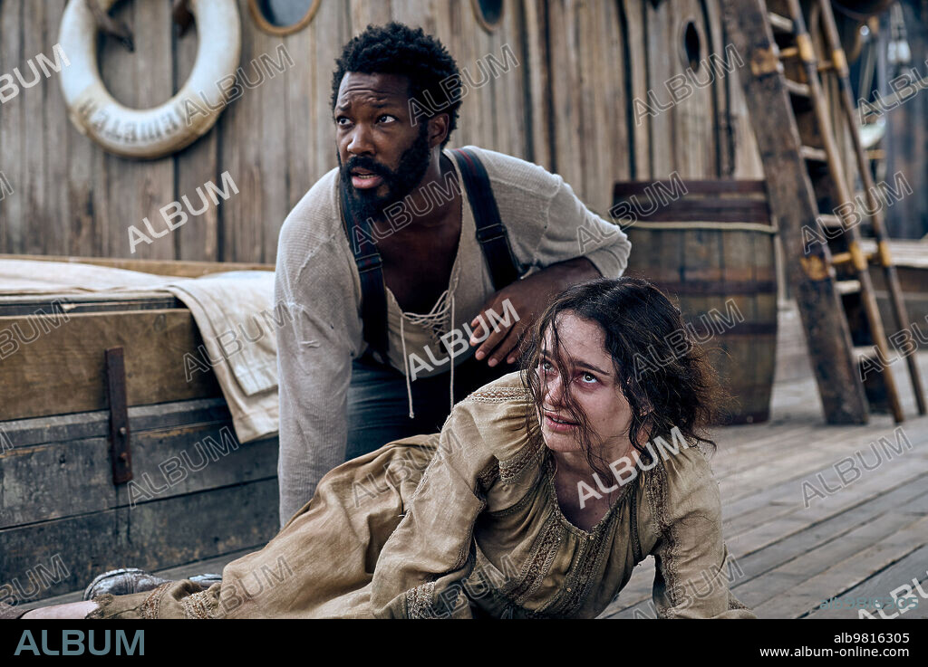 AISLING FRANCIOSI and COREY HAWKINS in THE LAST VOYAGE OF THE DEMETER