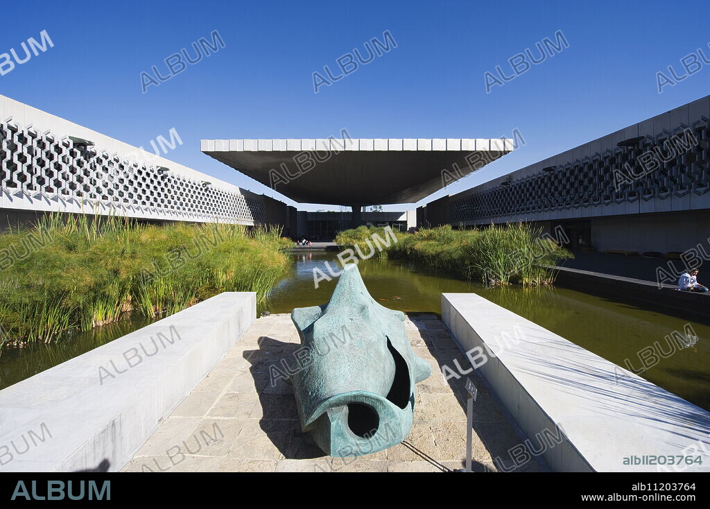 Museo Nacional de Antropologia (Anthropology Museum), District Federal, Mexico City, Mexico, North America.