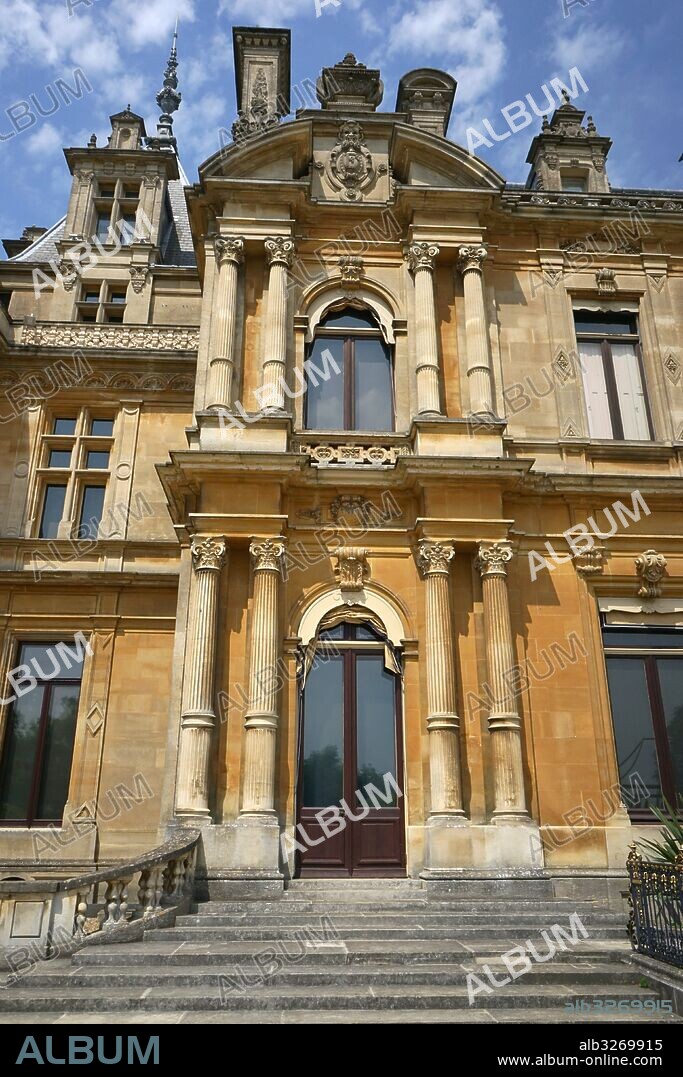 Exterior of Waddesdon Manor, a country house in the village of Waddesdon. Built in the Neo-Renaissance style of a French chateau for the Rothschild Family. Dated 21st Century.