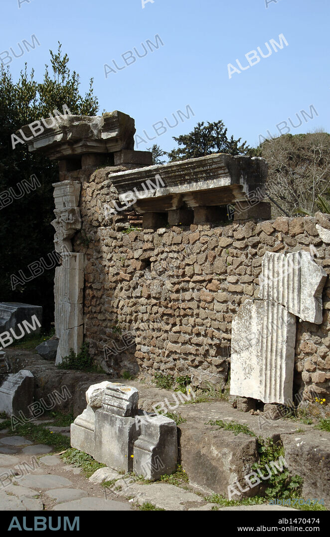 Italy. Ostia Antica. Roman Gate (Porta Romana). Belongs to the city walls. 1st century BC. At Via Ostiensis.