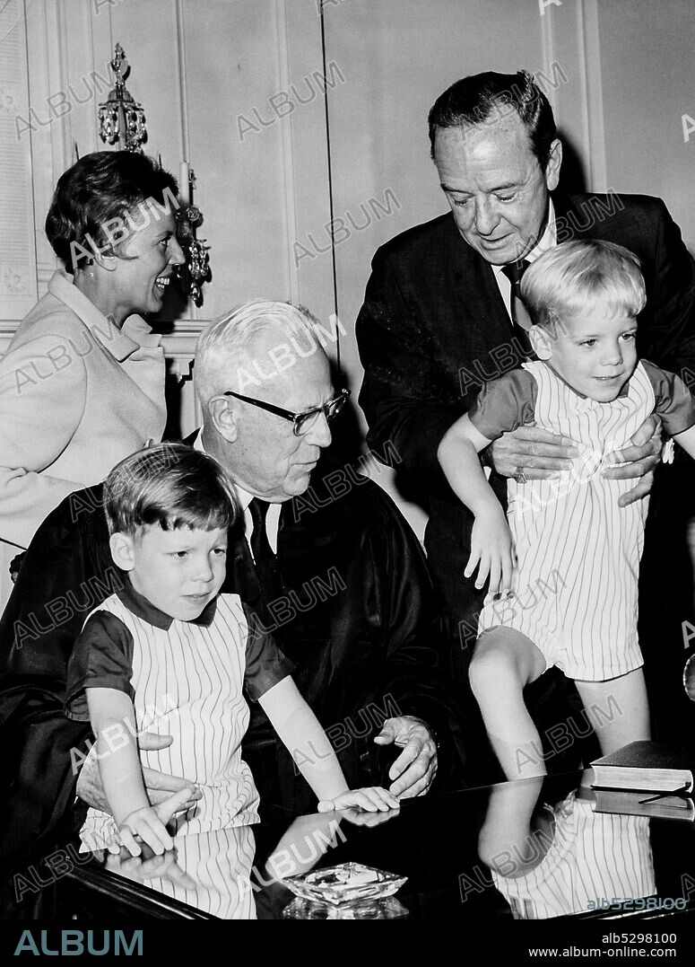 John charles daly. earl warren. family photo. 1967.