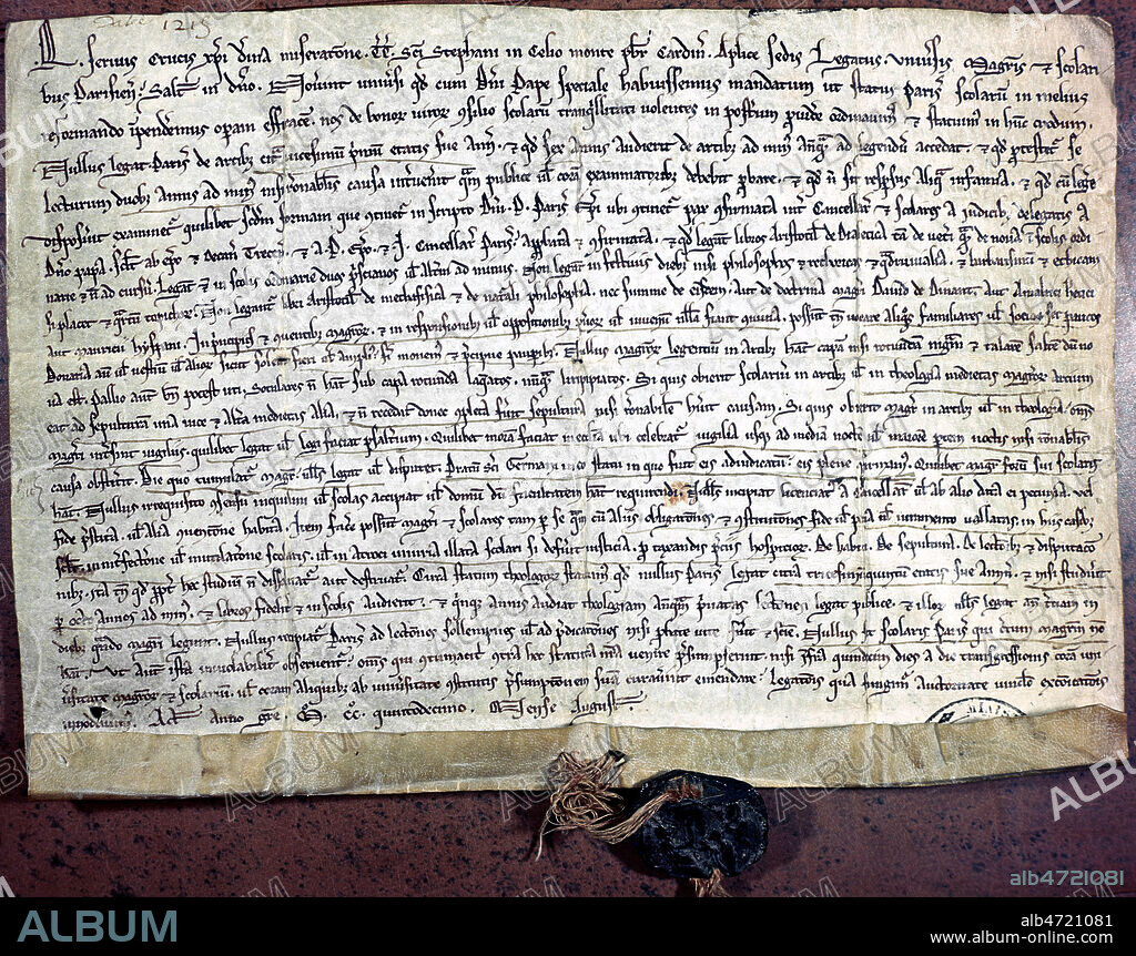 Statuts de l'Universite de Paris, 1215. 13eme siecle, XIIIe s XIIIeme siecle, moyne age. Archives universitaires, Manuscrit medieval, conserve a la bibliotheque de la Sorbonne a Paris. Credit Collection JEAN VIGNE/KHARBINE TAPABOR.