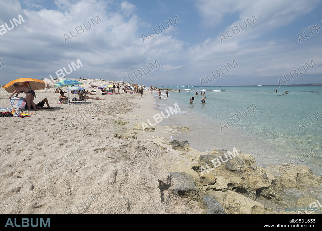 playa de Llevant , Parque natural de ses Salines de Ibiza y Formentera, Formentera, balearic islands, Spain.