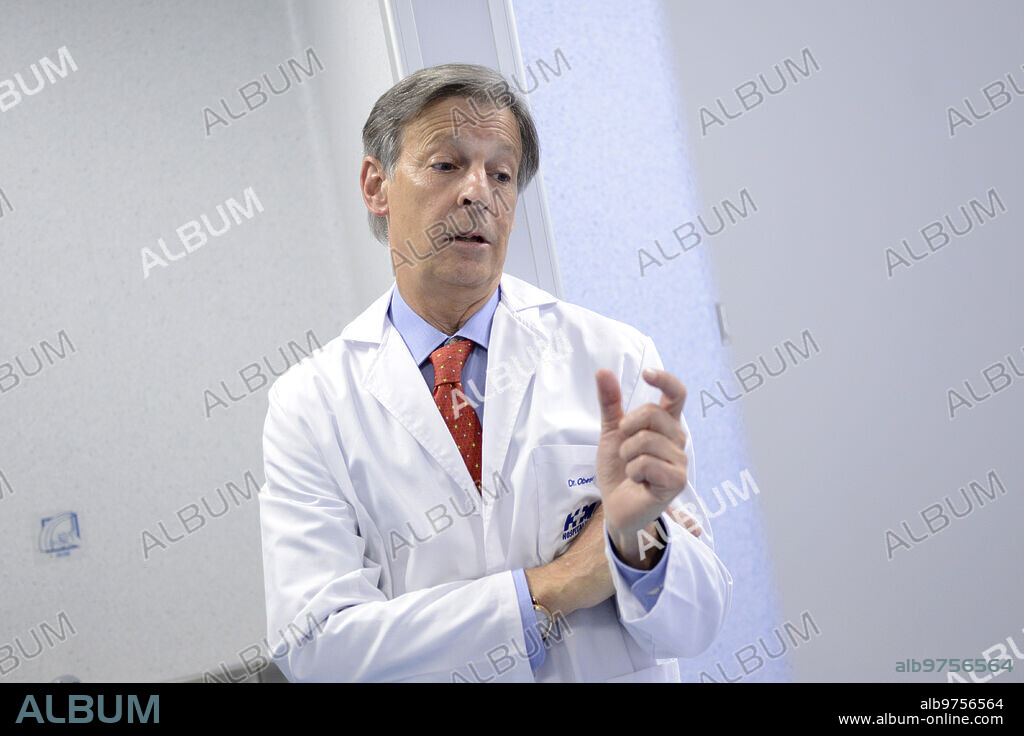 Madrid, 18/05/2015. Entrevista A José Ángel obeso en el hospital Hm puerta del Sul de Móstoles. Foto: Maya Balanya Archdc.