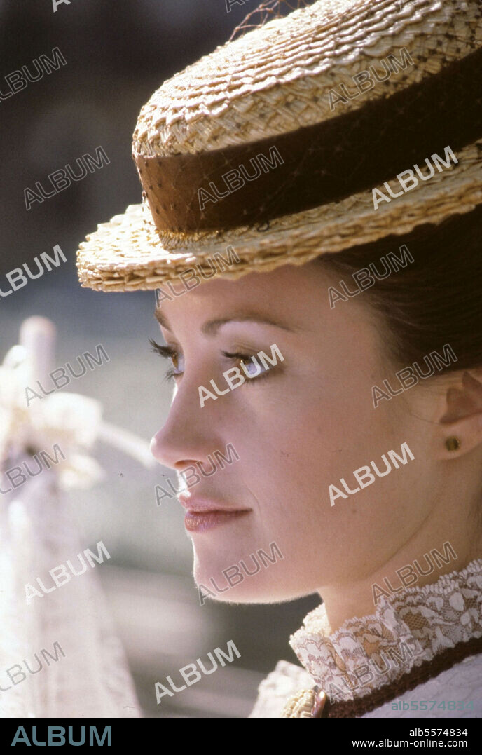 JANE SEYMOUR in EAST OF EDEN, 1981, directed by HARVEY HART. Copyright VIACOM PRODUCTIONS.