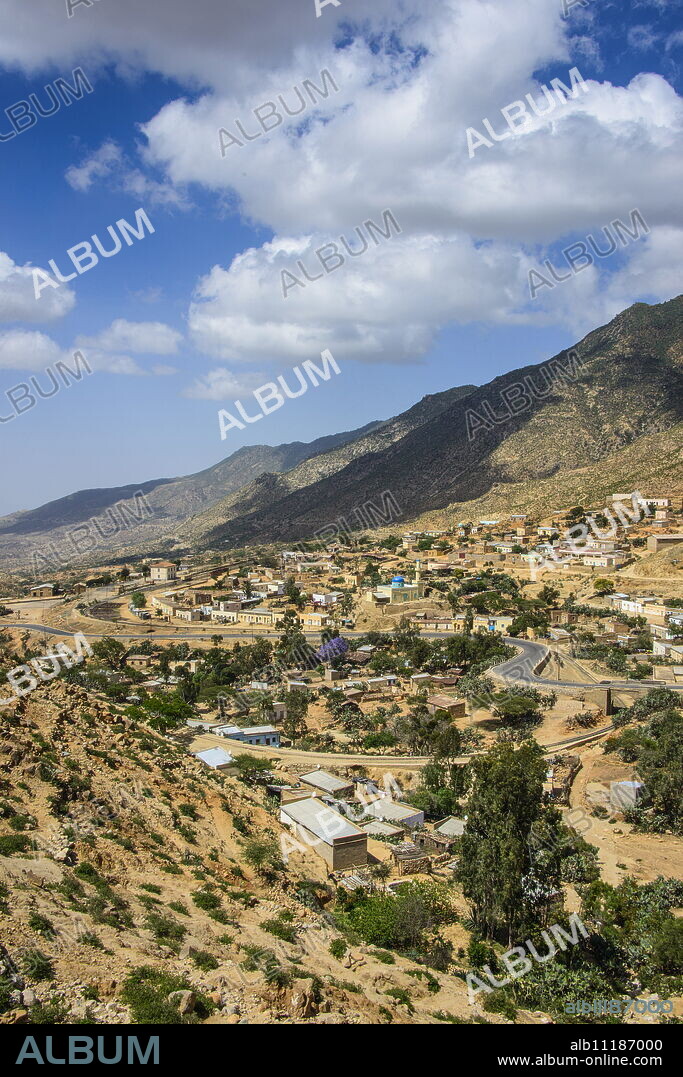 The town of Nefasi below the Debre Bizen monastery along the road from Massawa to Asmara, Eritrea, Africa.