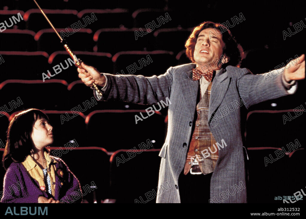 MARA WILSON y MARTIN SHORT en LA HADA NOVATA, 1997 (A SIMPLE WISH), dirigida por MICHAEL RITCHIE. Copyright UNIVERSAL PICTURES / KRAYCHYK, GEORGE.