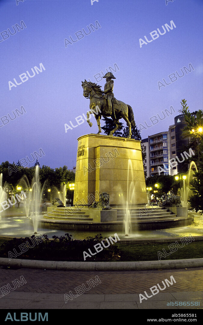 Logroño, Paseo / Plaza del Espolón o del Príncipe Vergara (monumento al General Espartero).