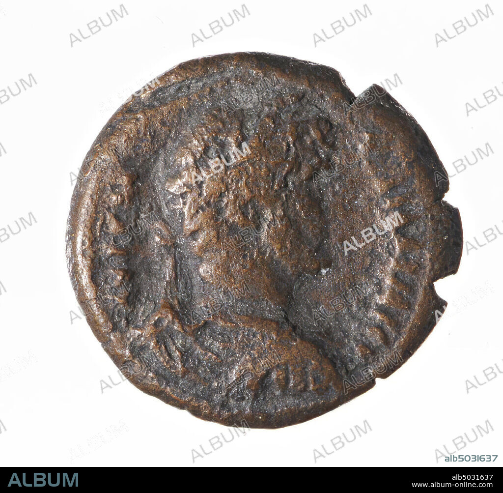 coin, Aes-24, Hadrian, Vz: Hadrianusbust r., Kuras. AUT KAI TRAI ADRIA SEB, Kz: standing Deneter r., L TRIS KAI DE (year 13), coin, AES-24, Hadrian, metal, copper, Diam. 24 mm, wt. 6.96 gr, Greco-Roman Period, Roman imperial period 128-129, Egypt.