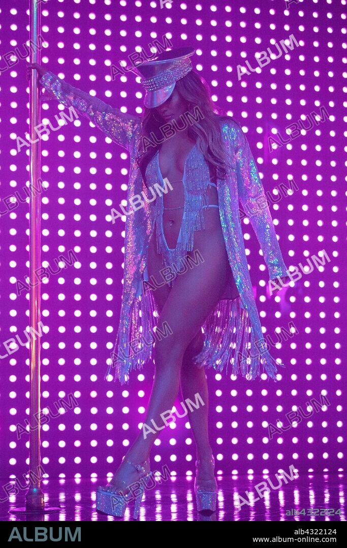 JENNIFER LOPEZ in HUSTLERS, 2019, unter der Regie von LORENE SCAFARIA. Copyright NUYORICAN PRODUCTIONS/STX FILMS.