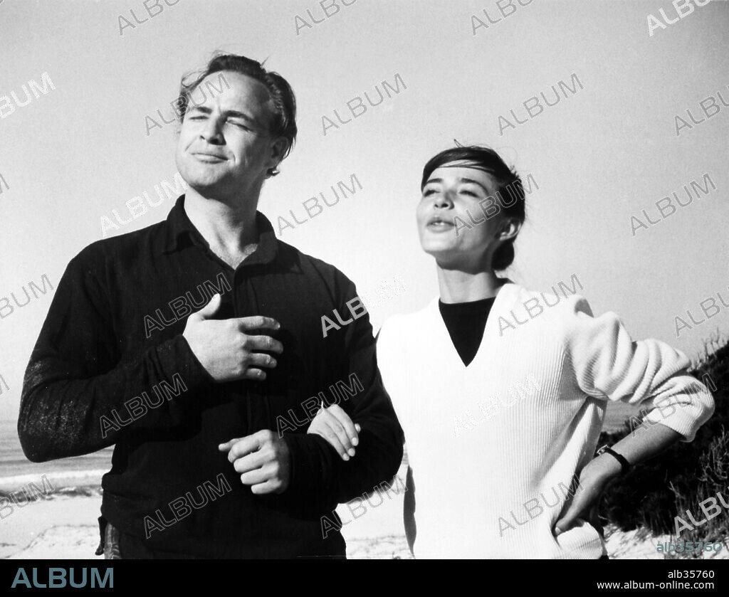 MARLON BRANDO und PINA PELLICER in ONE-EYED JACKS, 1961, unter der Regie von MARLON BRANDO. Copyright PARAMOUNT PICTURES.