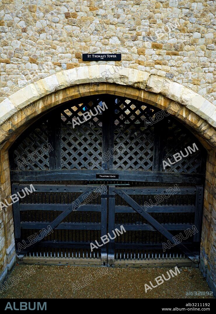 Traitors' Gate at the Tower of London. Prisoner's would have entered the Tower of London through this gate. Built by Edward I (1239-1307). Dated 13th Century.