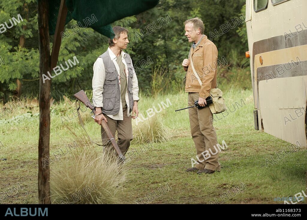 KIEFER SUTHERLAND und ROBERT CARLYLE in 24: REDEMPTION, 2008, unter der Regie von JON CASSAR. Copyright Imagine Television/ Teakwood lane productions.