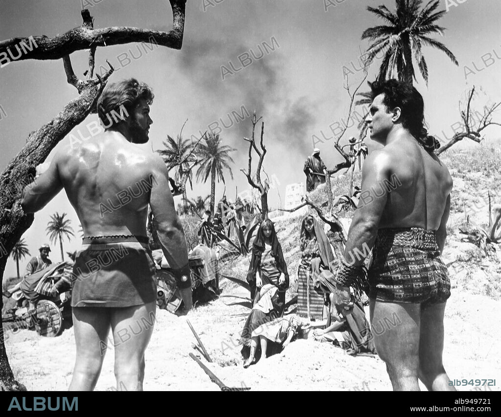 COMBATE DE GIGANTES, 1964 (ERCOLE, SANSONE, MACISTE E URSUS GLI INVINCIBILI), dirigida por GIORGIO CAPITANI. Copyright FILMS REGENT.
