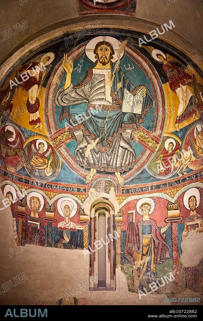Apse of Sant Climent de Taüll, Master of Taüll, Medieval Romanesque paintings, National Museum of Catalan Art, Museu Nacional d Art de Catalunya, MNAC, Barcelona, Spain, Europe.