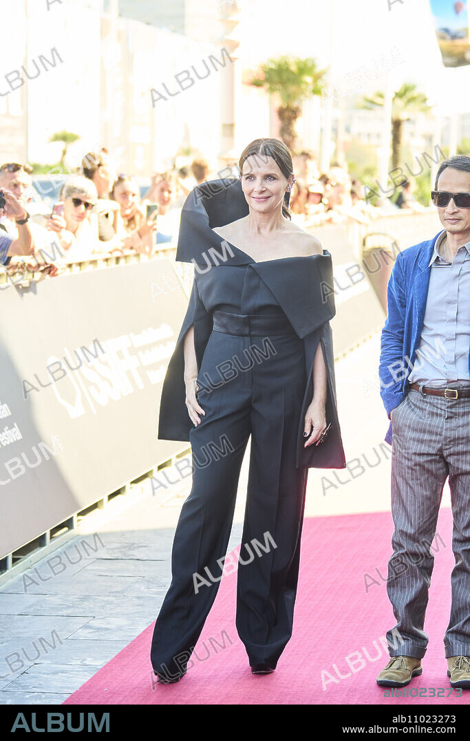 Juliette Binoche attended 'La Passion de Dodin Bouffant (The Taste of Things)' Red Carpet during 71st San Sebastian International Film Festival at Victoria Eugenia Theatre on September 29, 2023 in Donostia / San Sebastian, SpainDonostia / San Sebastian. Spain. 20230929,. 20230929,.